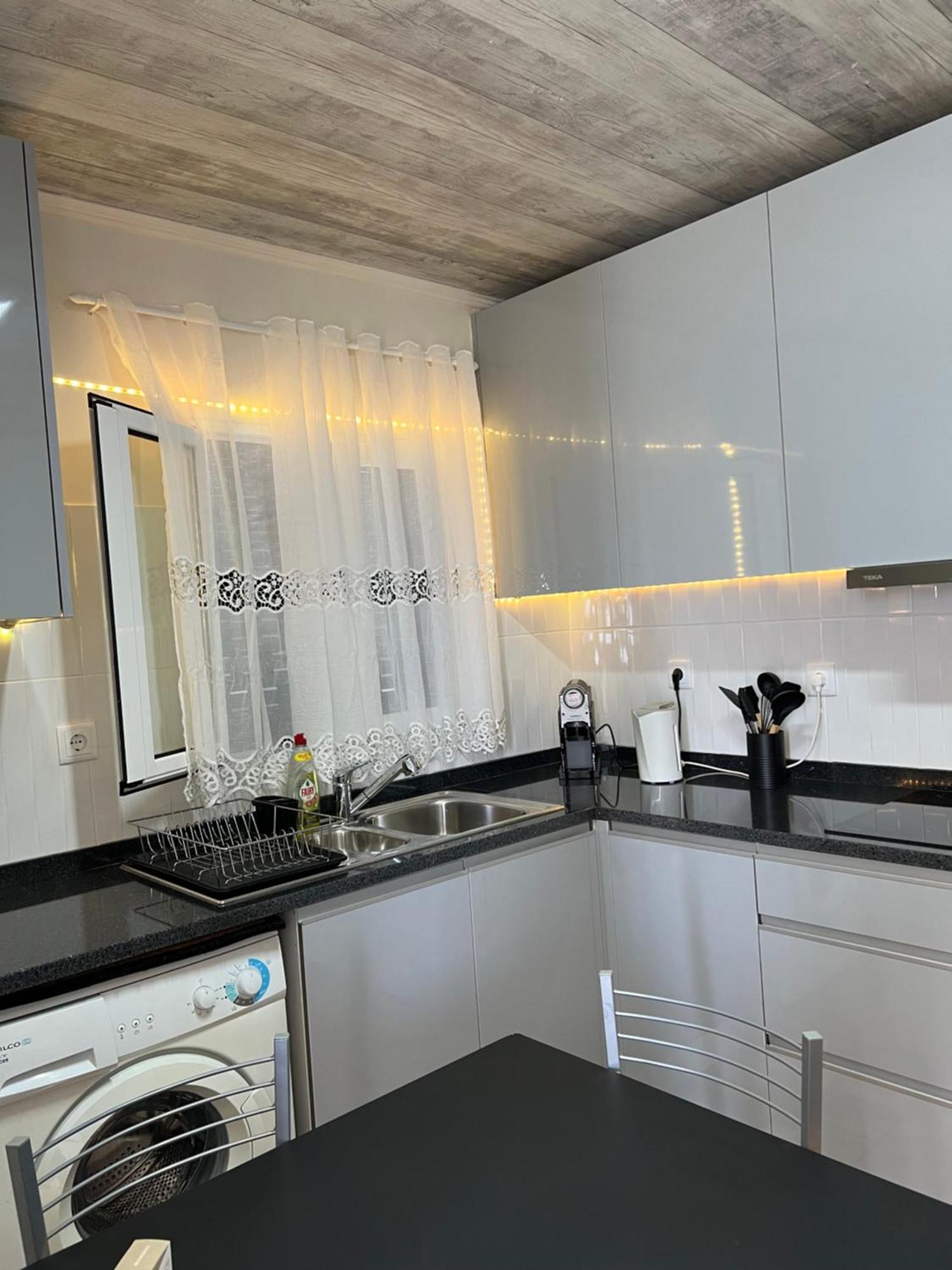Success House Villa Calheta  Esterno foto